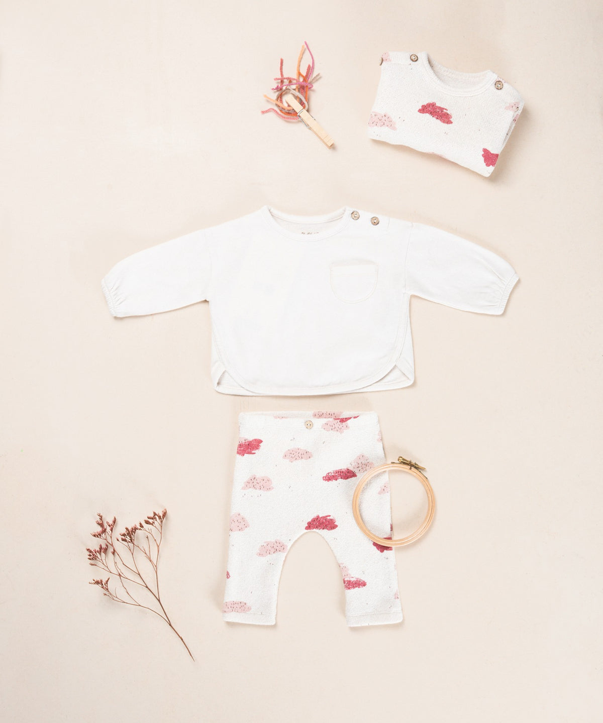 PLAY UP Jersey Langarmshirt mit Schulteröffnung – Beige