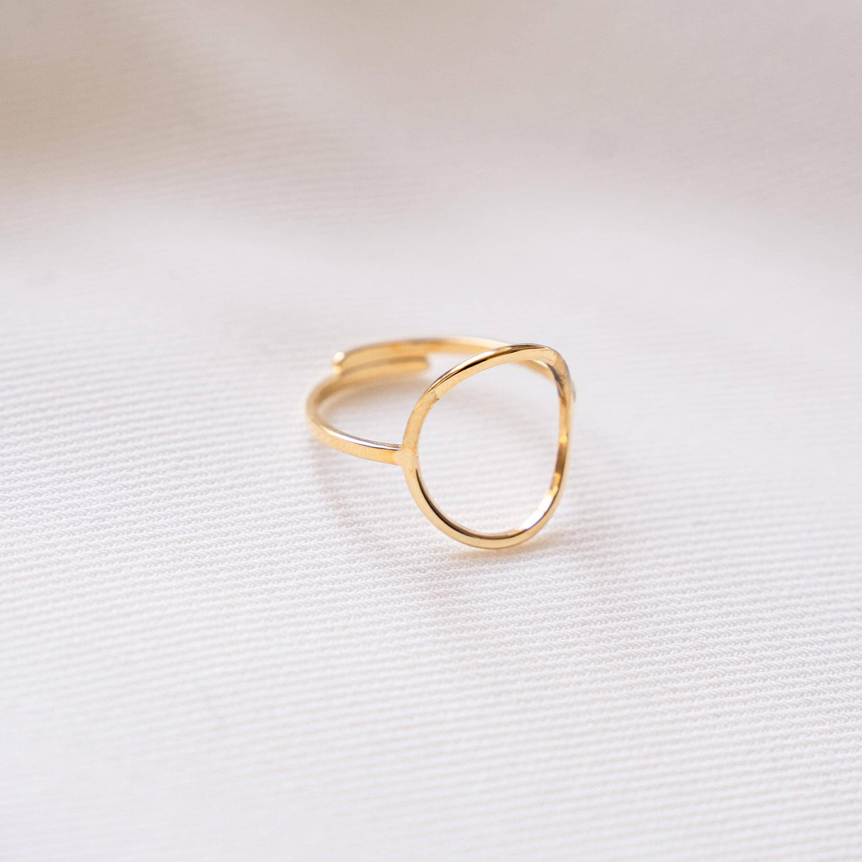 Victoire Collection Damenring Kreis – Edelstahl Gold