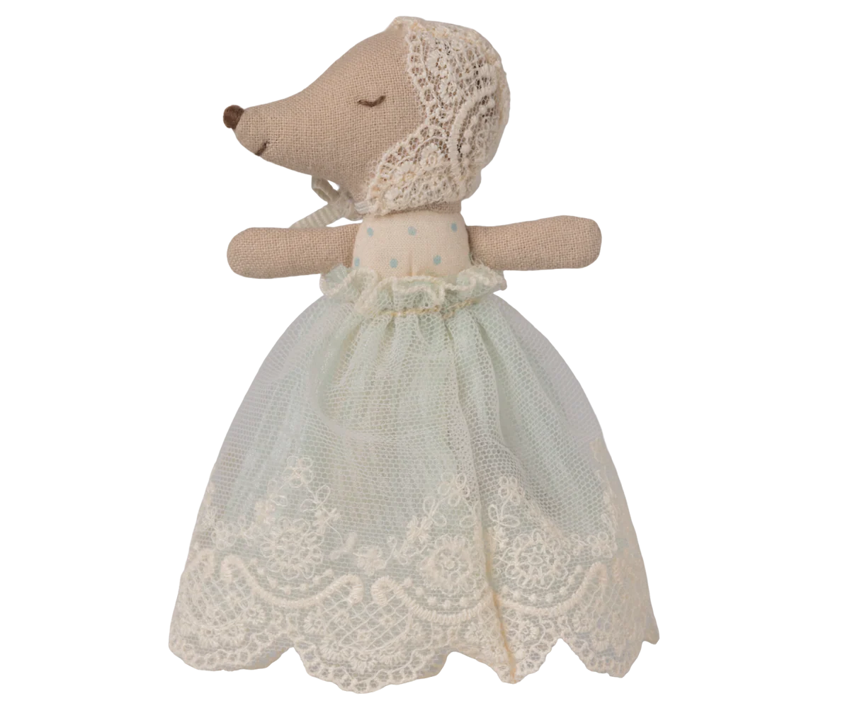Maileg Baby Maus im Kleid – Minze