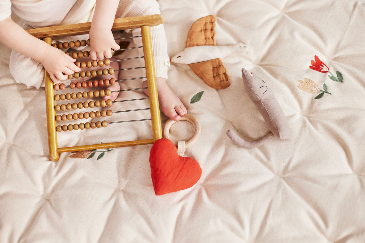 Dear April - Lara Herz Rassel Beissring