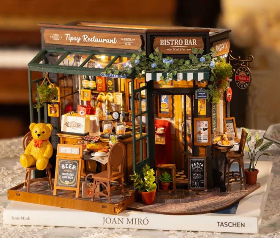 Modellbausatz "Tipsy Restaurant"