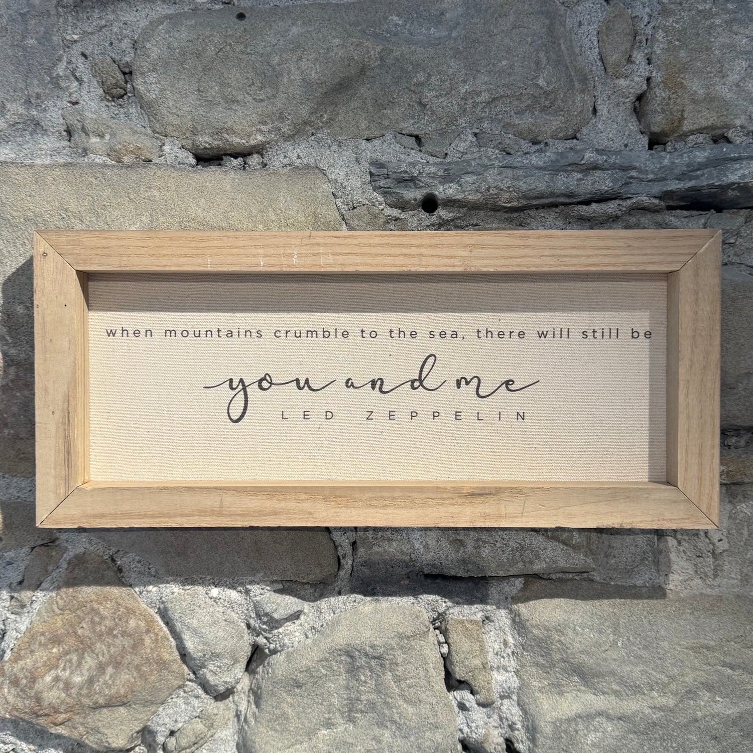 Everyday Signs – Rechteckige Leinenschilder im Eichenholzrahmen (40 x 18 cm)