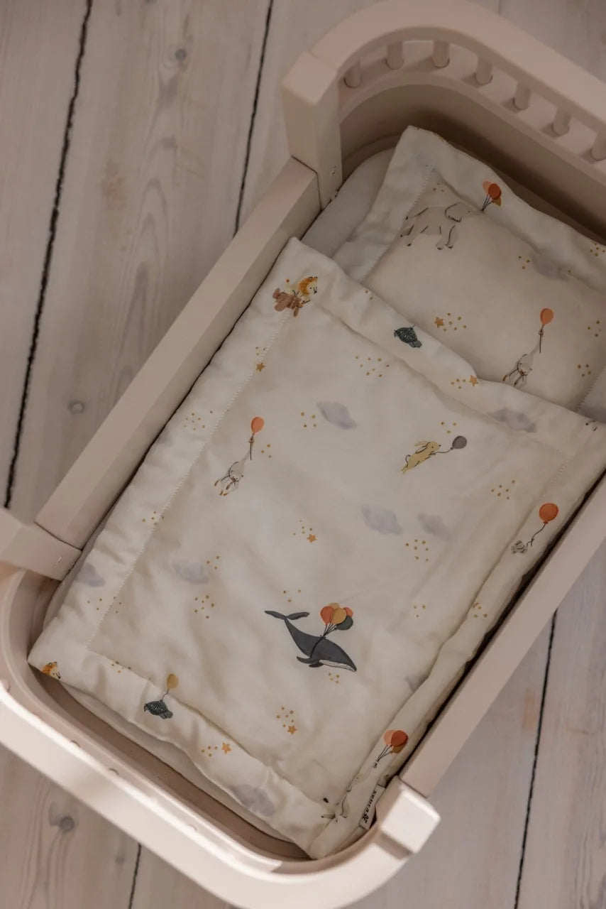 Doll bed, white