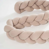 Träumeland Signature Nestchenschlange – Taupe 180 cm