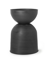 Ferm Living - Hourglass Pot Schwarz, gross