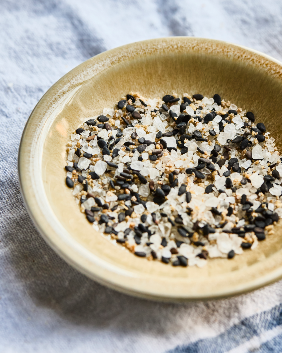 Nicolas Vahé Salz, Garlic & ginger