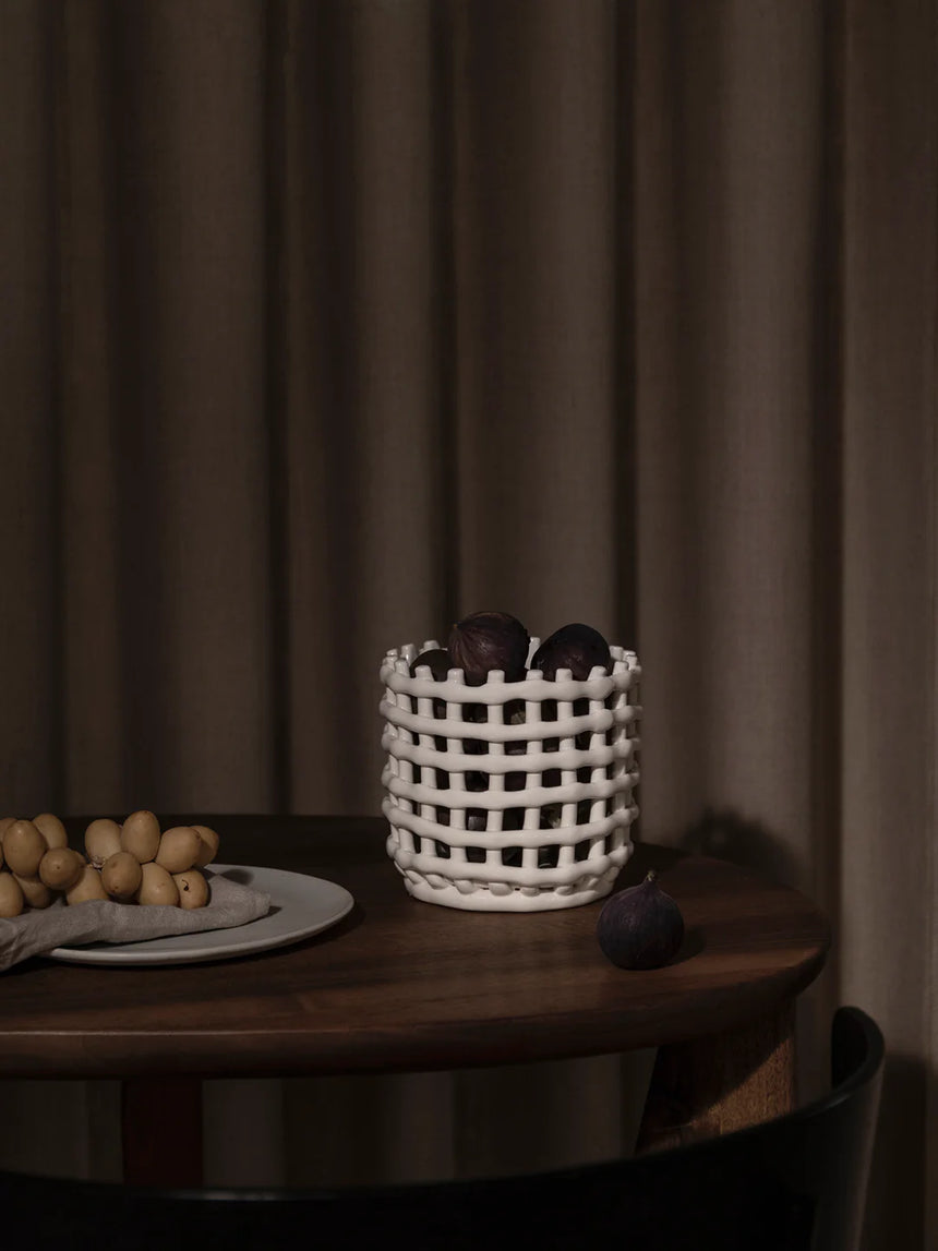 Ferm Living - Ceramic Basket - Small - Off-white