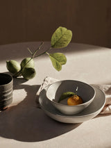 Ferm Living - Flow Schale Gross - Off-White Speckle