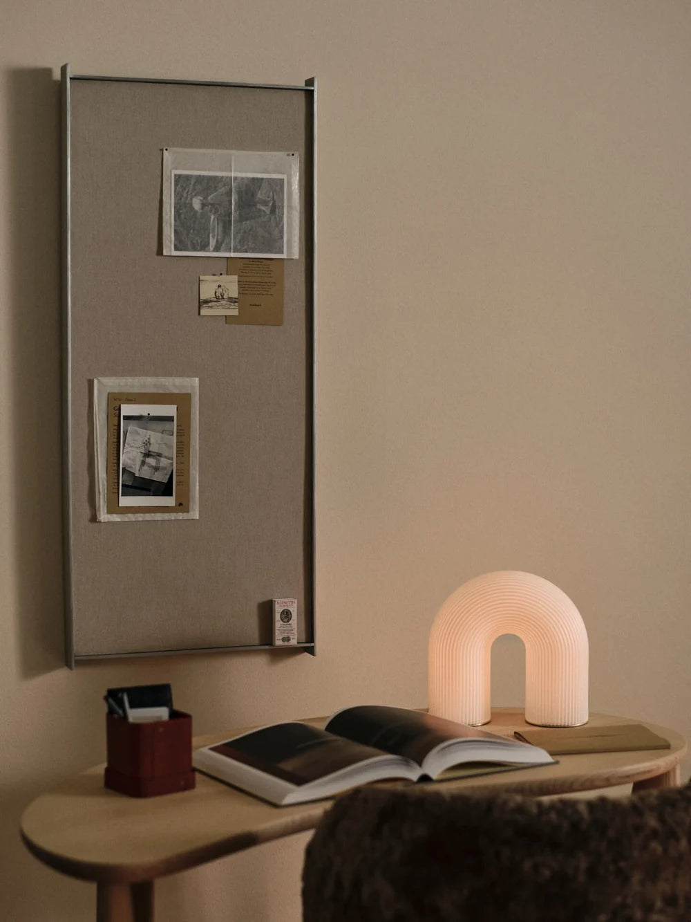 Ferm Living Vuelta Outdoor LED Akkuleuchte H25 – Weiss