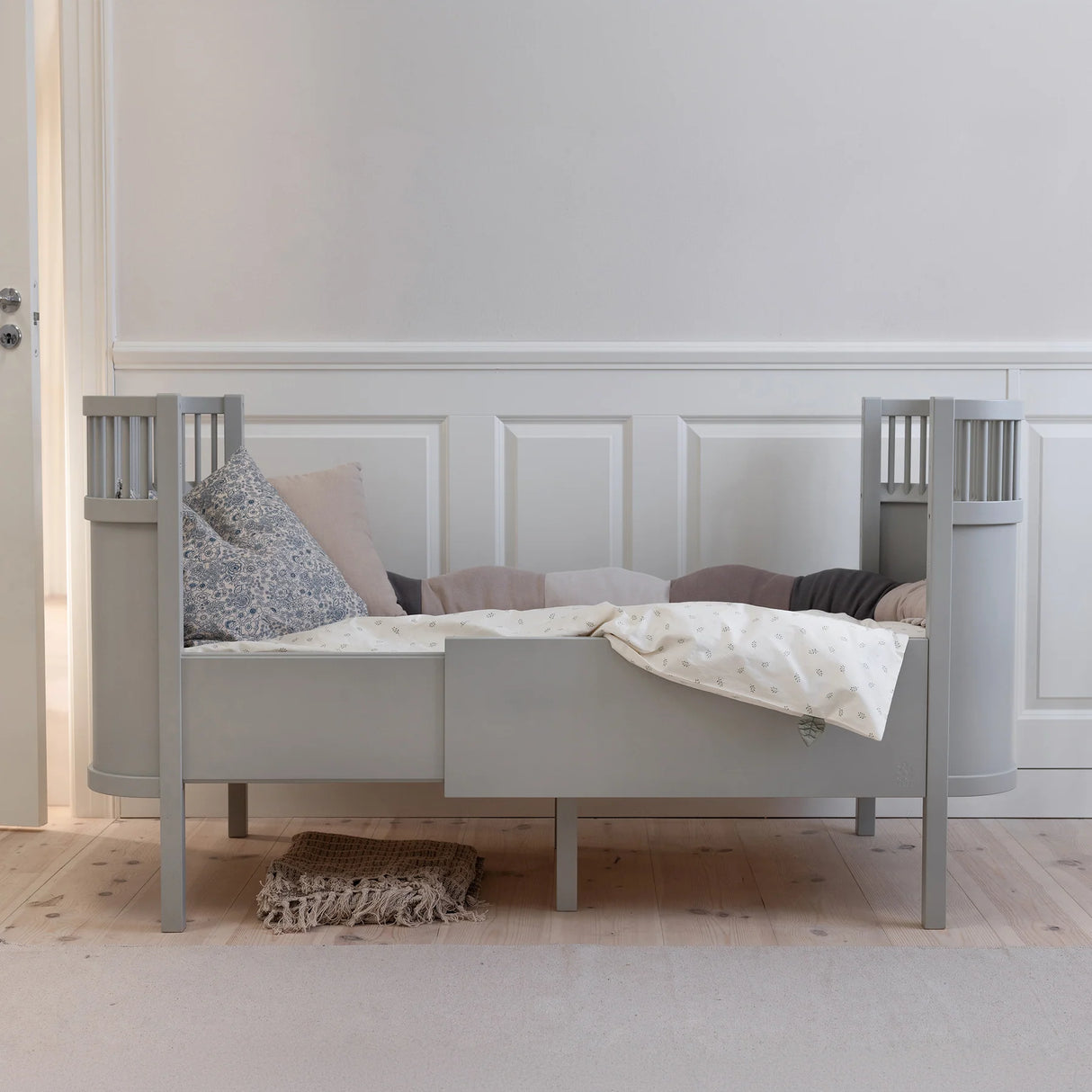 Baby junior bed, white