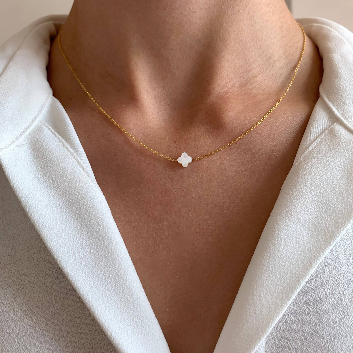 Victoire Collection Halskette mit Kleeblatt aus Perlmutt