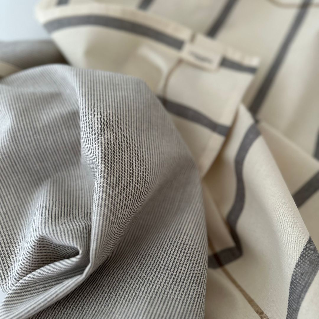 Aspegren Geschirrtuch Pinstripes – Pepper