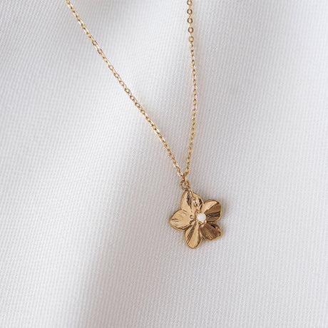 Victoire Collection Halskette Blume mit Perlmutt – Gold