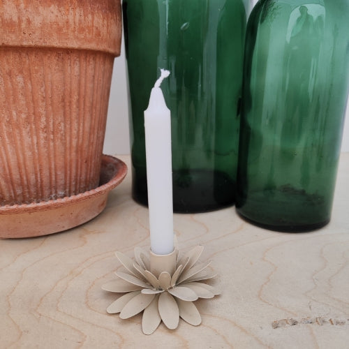 Kerzenständer Blumen Beige