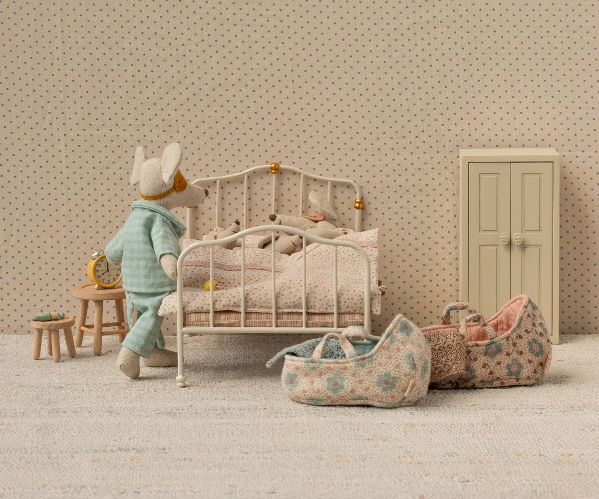Maileg - Vintage Bett, Maus - Cremefarben
