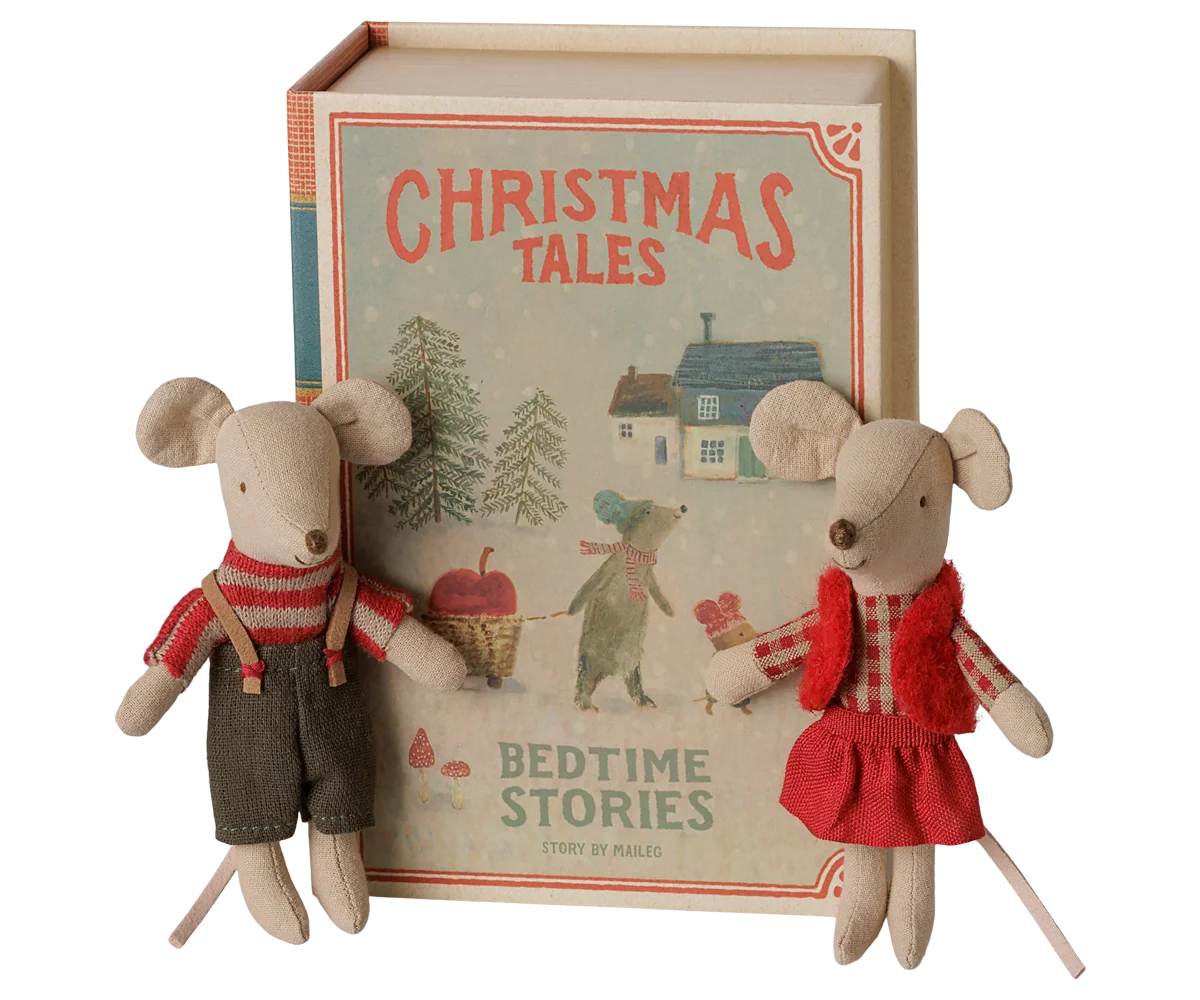 Maileg Weihnachts-Zwillingsmäuse – kleine Schwester und Bruder im Buch