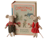 Maileg Weihnachts-Zwillingsmäuse – kleine Schwester und Bruder im Buch