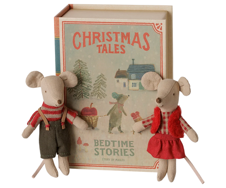 Maileg Weihnachts-Zwillingsmäuse – kleine Schwester und Bruder im Buch