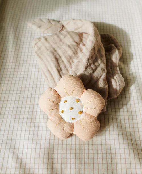 Dear April - Fleur Kuscheltuch