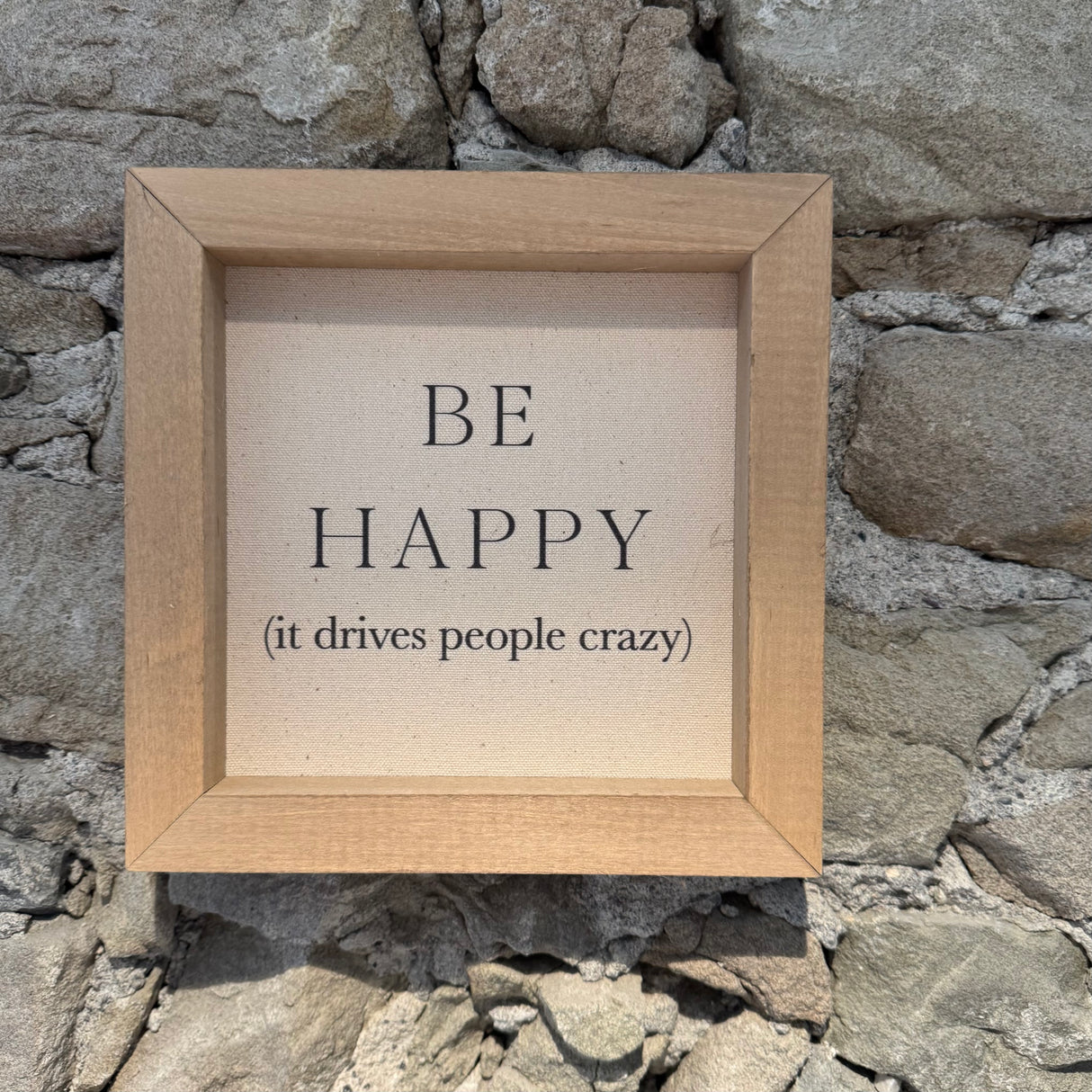 Everyday Signs – Quadratische Leinenschilder im Eichenholzrahmen (20 x 20 cm)