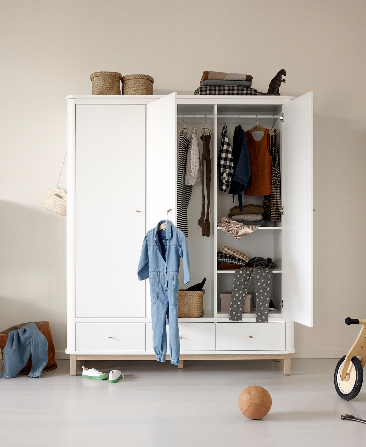 Wood Kleiderschrank 3-türig, weiss/Eiche