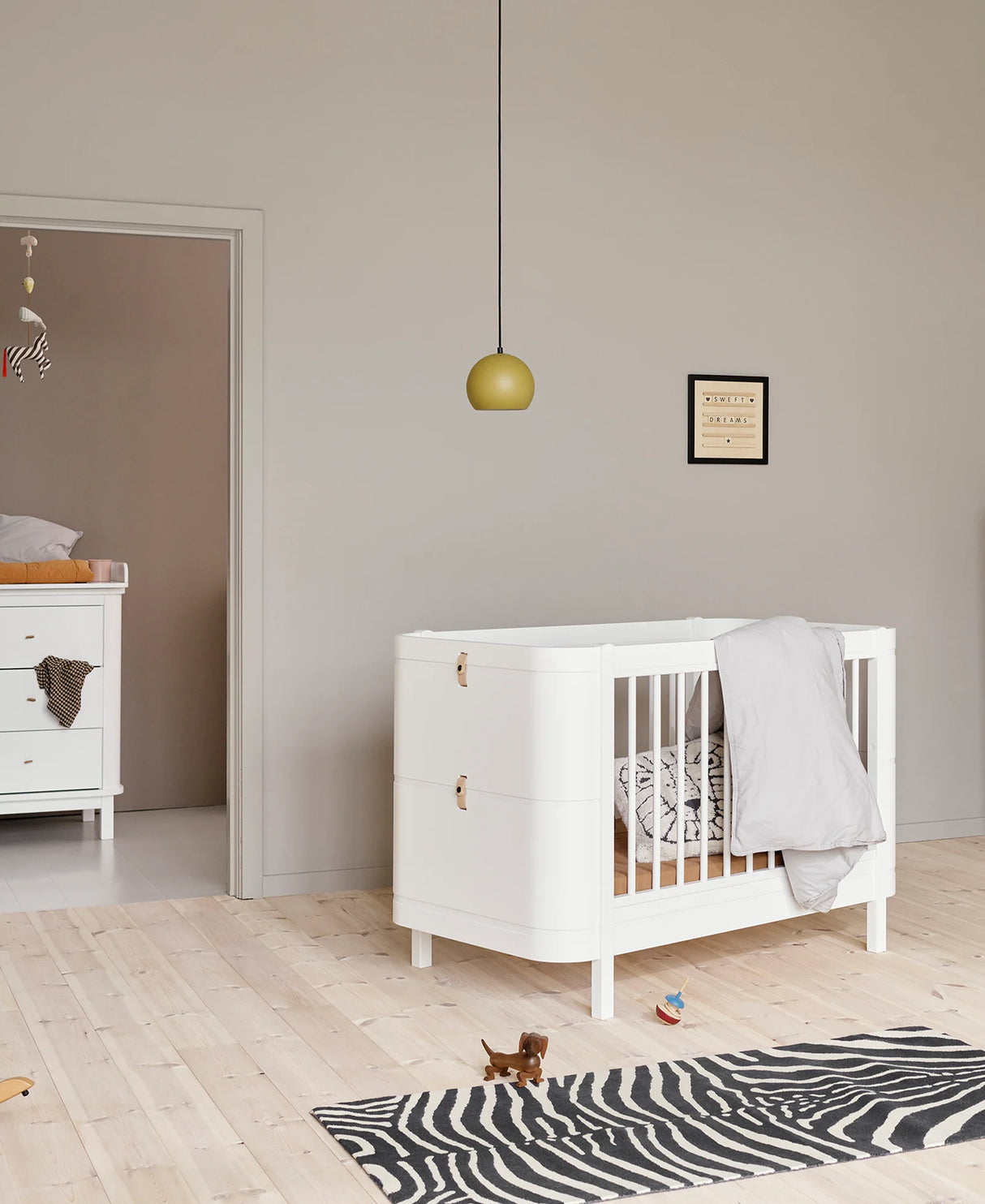 Mini+ baby bed excl. conversion kit junior bed oak