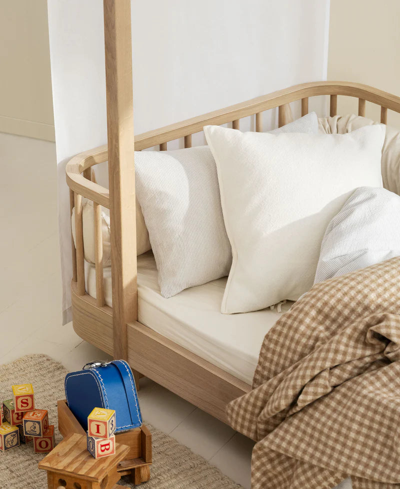 Wood Lounger Bed White 120 cm