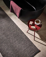 Pappelina SAM Teppichläufer – Black 70 × 150 cm