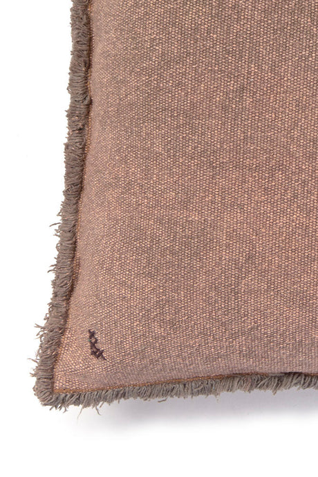 Lorena Canals Kissen aus recyceltem Baumwoll-Canvas – Soil Brown, 60 × 40 cm