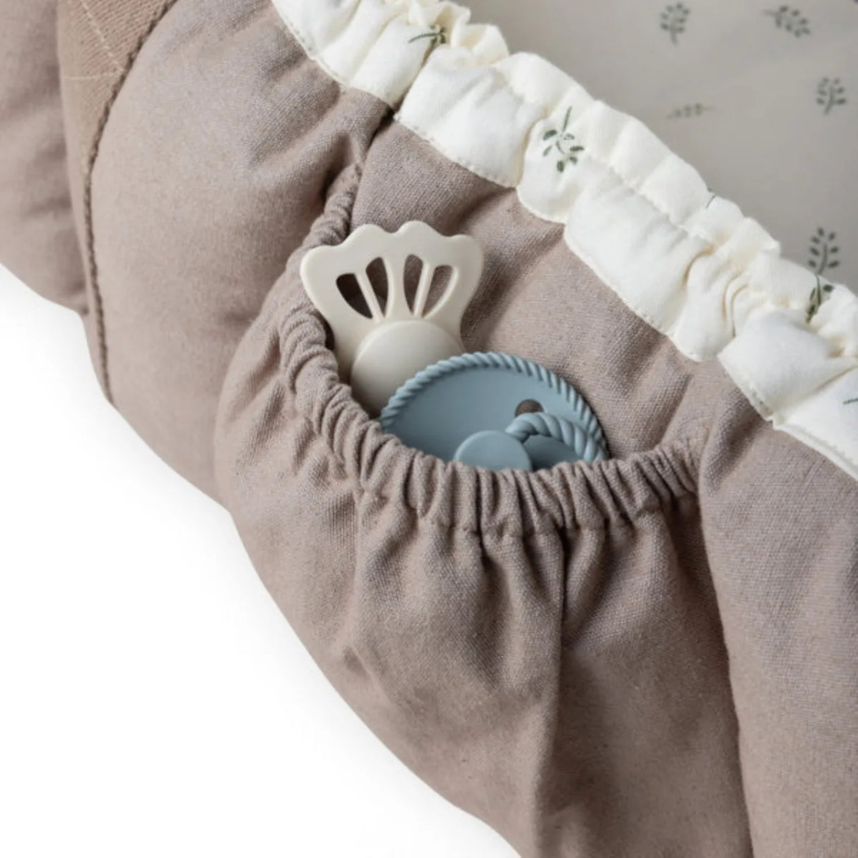 Sebra - Babynestchen 3in1 uni/leaves