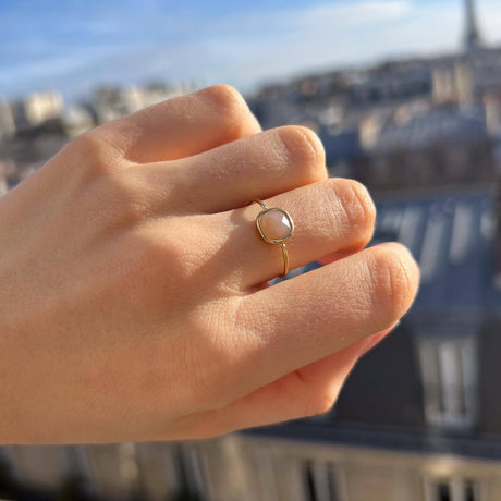 Victoire Collection Damenring mit Rosenquarz – Edelstahl Gold