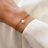 Victoire Collection Dreifach-Armband mit weißem Achat – Gold