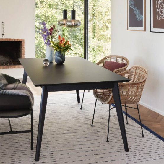 Hübsch Interior Esstisch Stay Schwarz