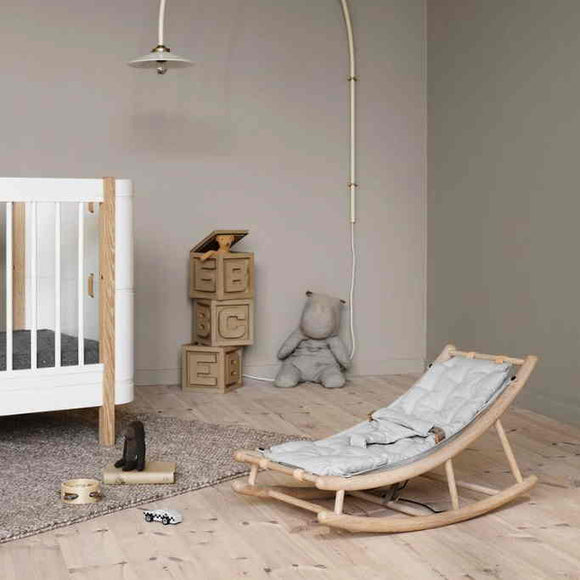 Wood Baby- und Kleinkindwippe Eiche / Grau Kindermöbel Kinderzimmer Kinderwippe