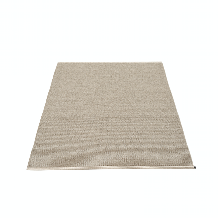Mono, dark linen