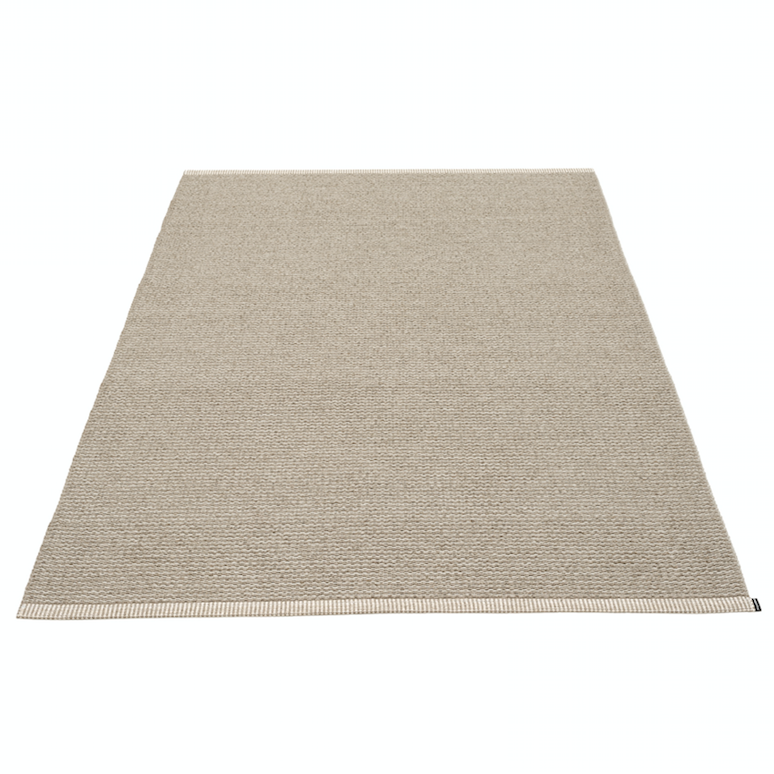 Mono, dark linen