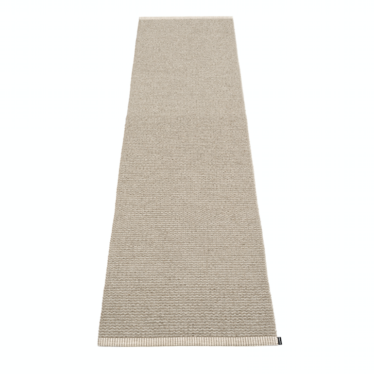 Mono, dark linen