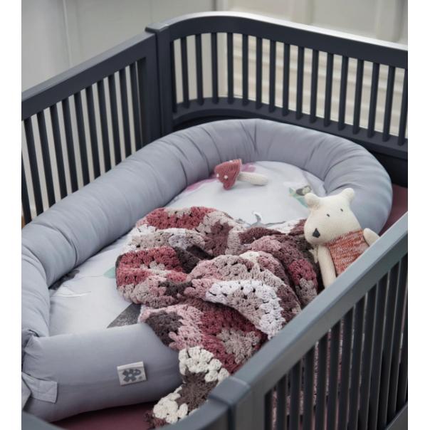 Sebra Babybett Juniorbett grau